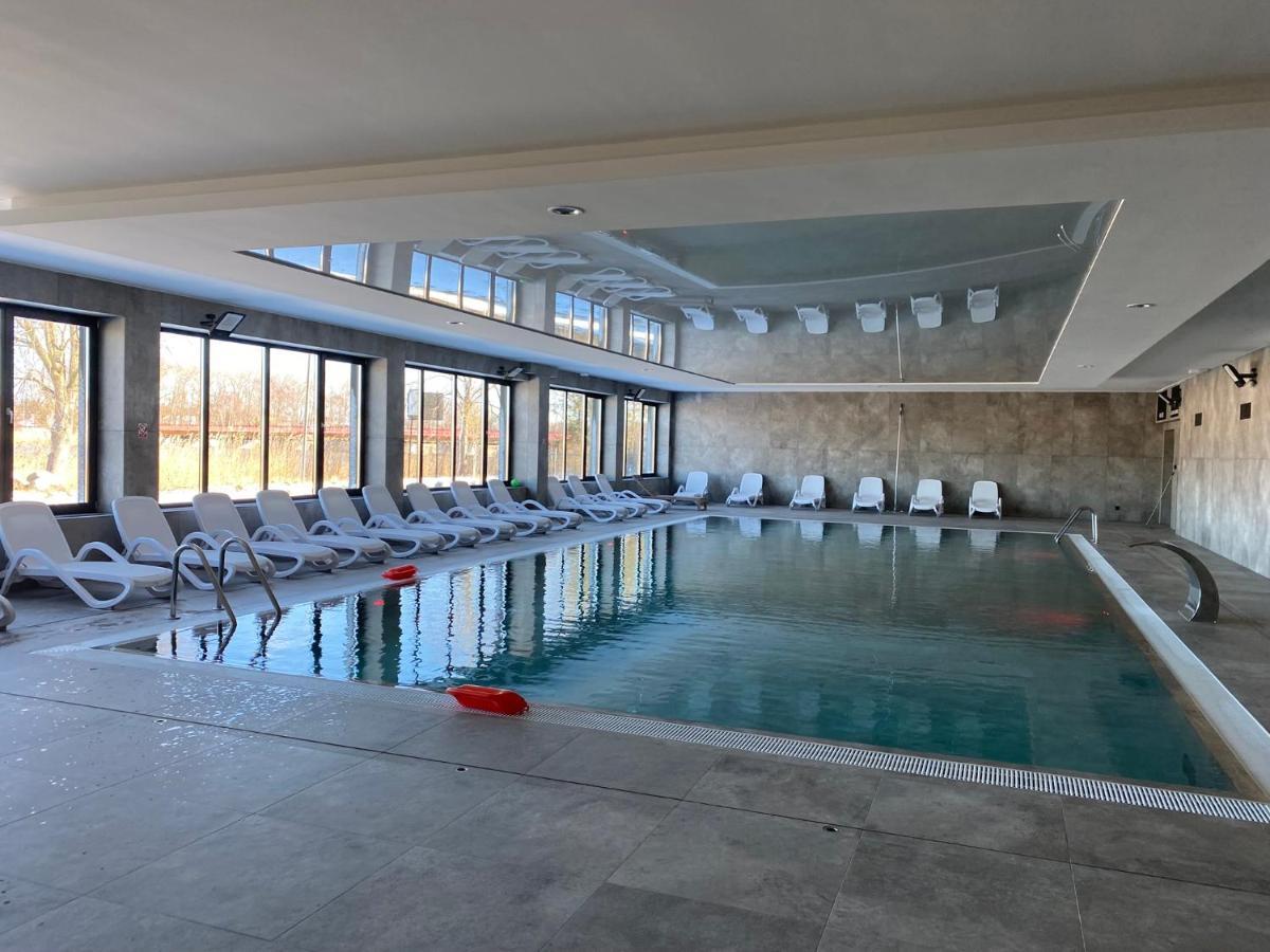 Red Bridge Resort - Apartament & Spa Dziwnow Exterior photo